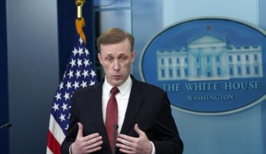 Karas Ukrainoje. Bideno nacionalinio saugumo patarėjas nurodė Trumpui tris žingsnius, ką jam reikėtų padaryti dėl Ukrainos
