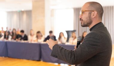 AI service that answers questions on Catholic teaching now available in Maltese