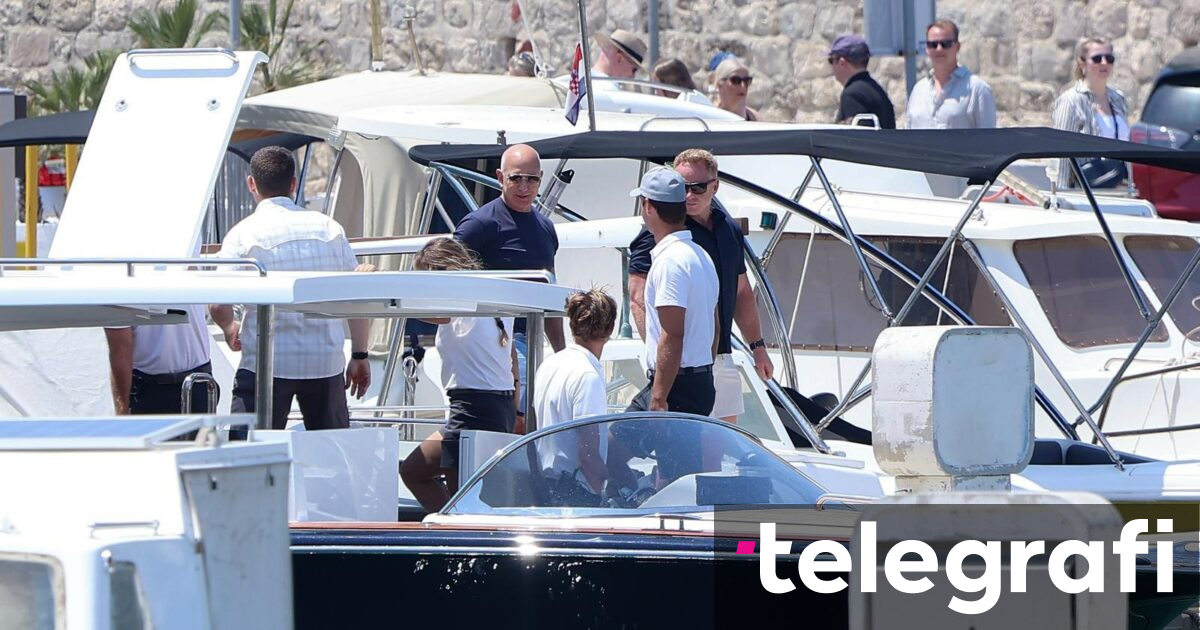 Jeff Bezos' luxury yacht photographed in Cavtat - the billionaire returns to Croatia after the wedding in Venice - Telegraph