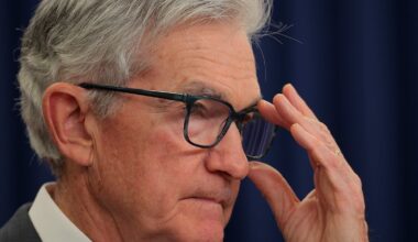 Pro-Trump Investment Demands Transcript of Closed Fed Meeting