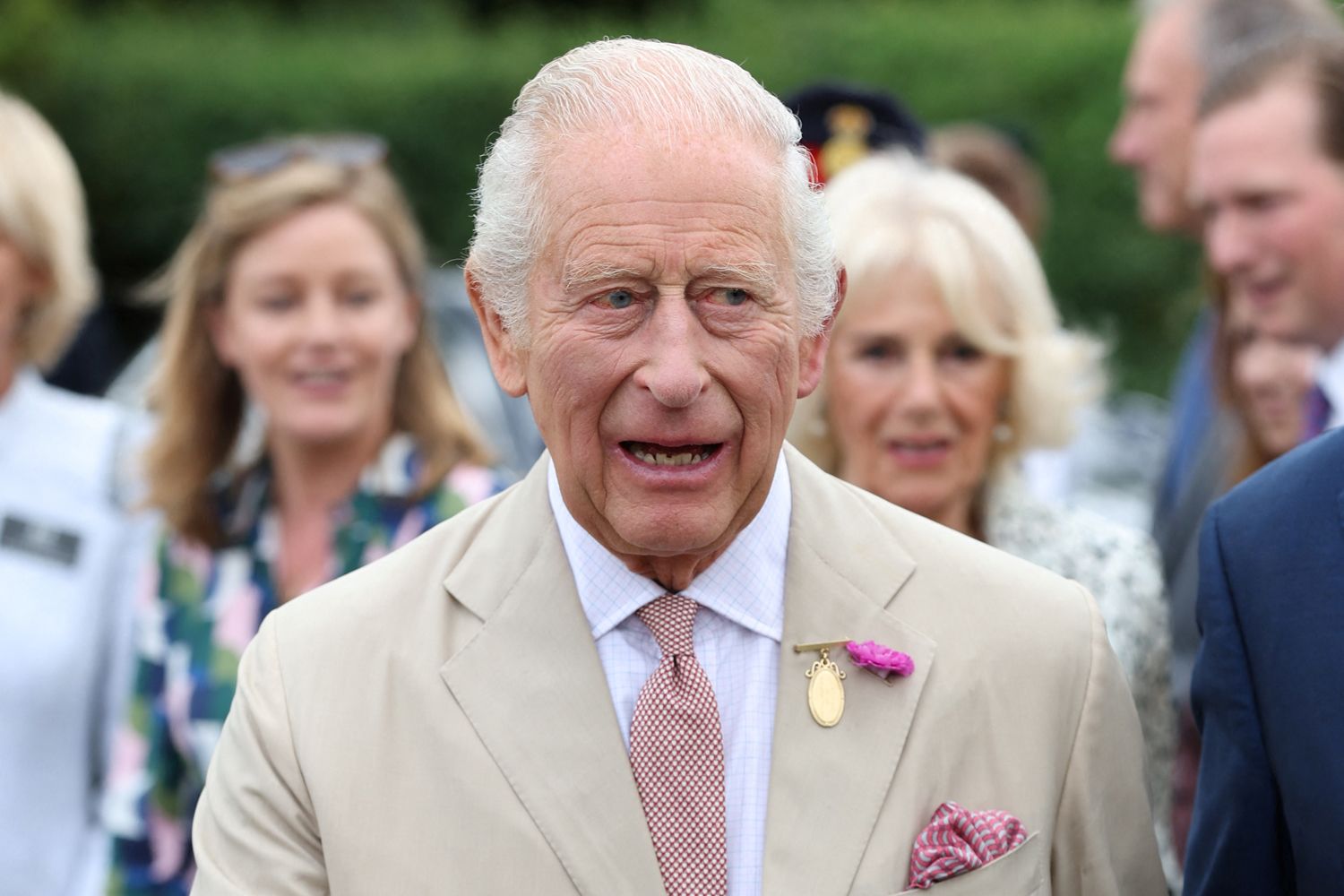 King Charles Confronted in Awkward Moment Over Royal Family’s Cost to Taxpayers