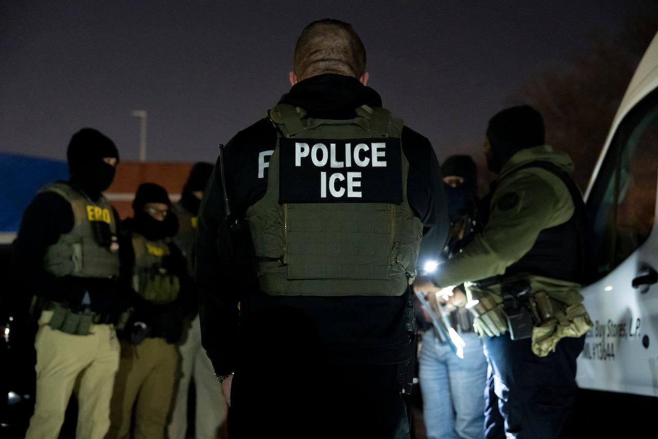 ICE officers doxxed by antifa, anarchists in Portland, Noem says