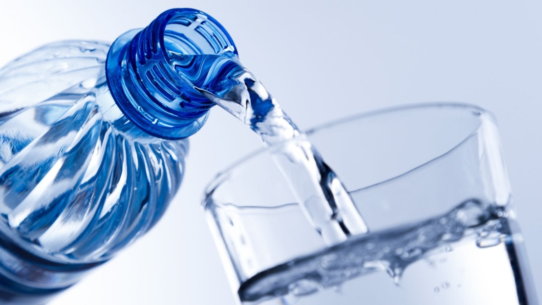 el agua que espanta a los dietistas