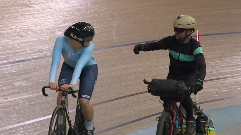 Laurence Mote (right) and his niece two time Olympic champion Ellesse Andrews.