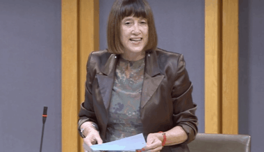 Lib Dems call on Welsh Government to open community ‘cool hubs’