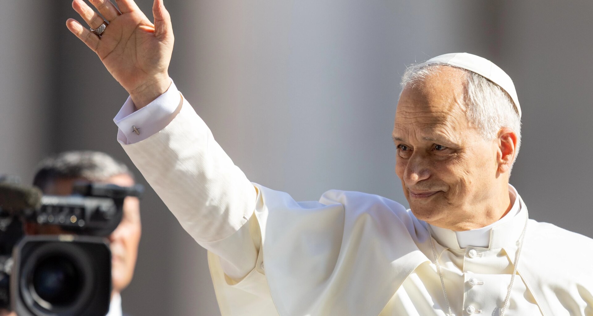 Pope Leo XIV returns to the Vatican after more than 2 weeks in Castel Gandolfo