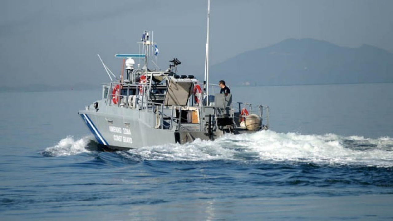 Νέα επιχείρηση διάσωσης 45 μεταναστών στη Γαύδο - Συνελήφθη 18χρονος διακινητής