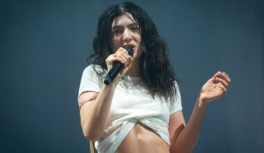 Lorde Teases Australian and New Zealand Tour