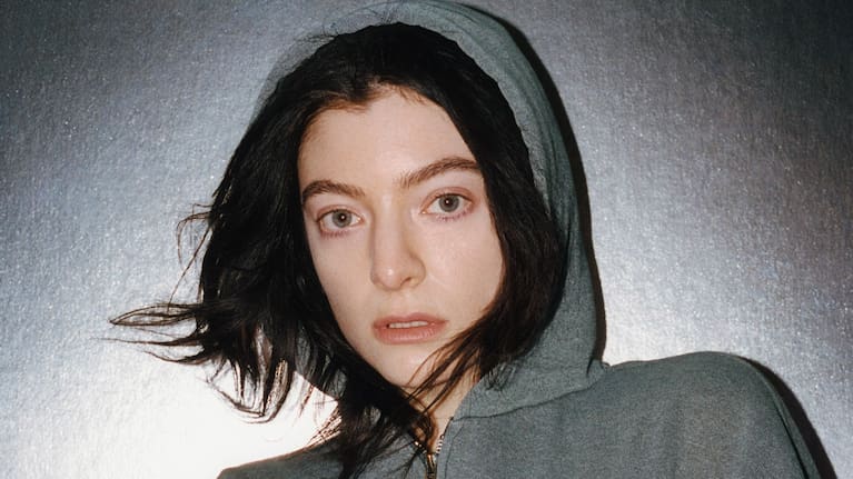 Lorde has confirmed she will bring her Ultrasound world tour to New Zealand.