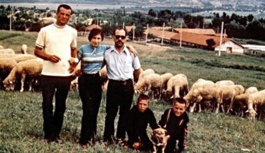 Fabulous Photos Show Life of Polyanovo, Bulgaria in the 1970s