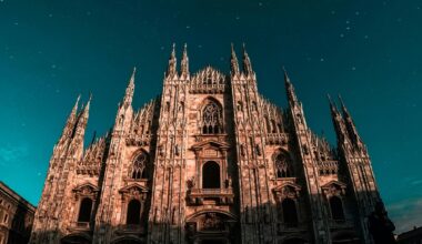 Jewish Tourist, 6-Year-Old Son Attacked by Mob in Italy