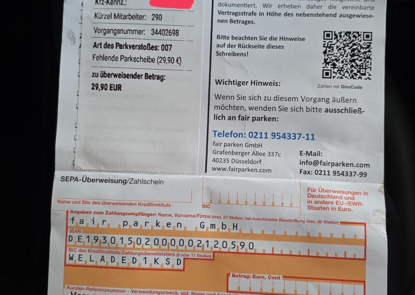 What is this? Is it a parking ticket? Do i need to pay? I'm from norway so cant understand anything