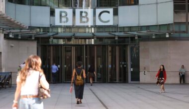 BBC licence fee overhaul as 300,000 more Brit households stop paying it