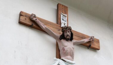 Urteil in Bayern: Gericht: Kruzifix in der Schule verletzt Religionsfreiheit