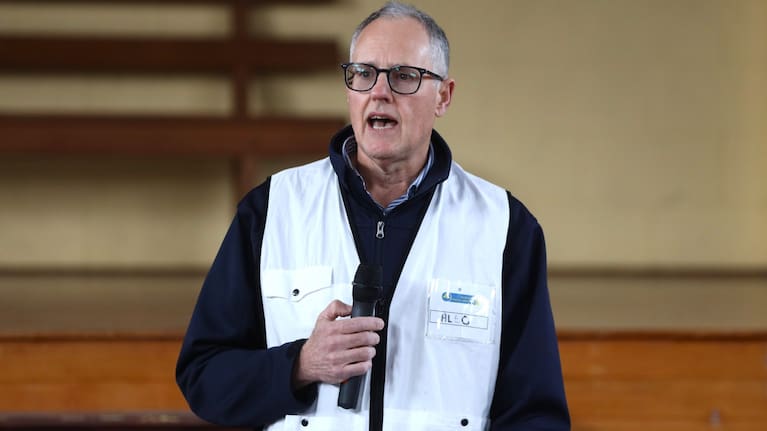 Nelson Tasman Civil Defence group controller Alec Louverdis said telecommunication companies were focused on returning service to the Wakefield area.