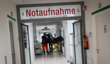 Härtere Strafen für Angriffe auf Personal in Kliniken gefordert
