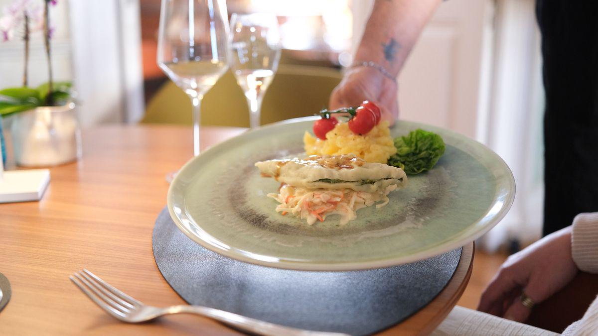 Gastronomie: Steuersenkung soll nicht pauschal bei Gästen ankommen