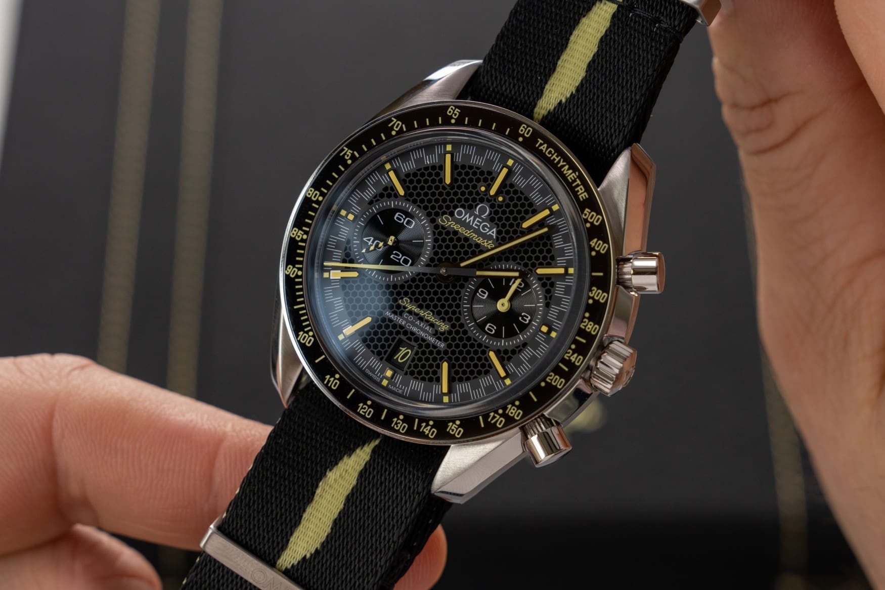 omega speedmaster super racing nato strap