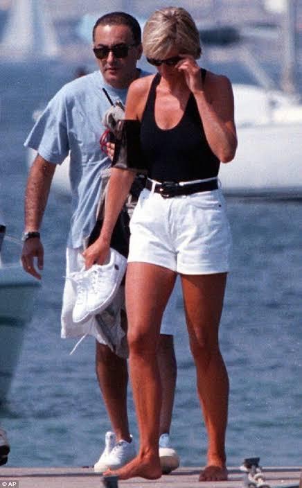 Princess Diana and Dodi August 22 1997