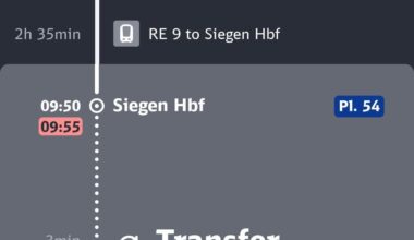 DB train waited so I could catch my connection