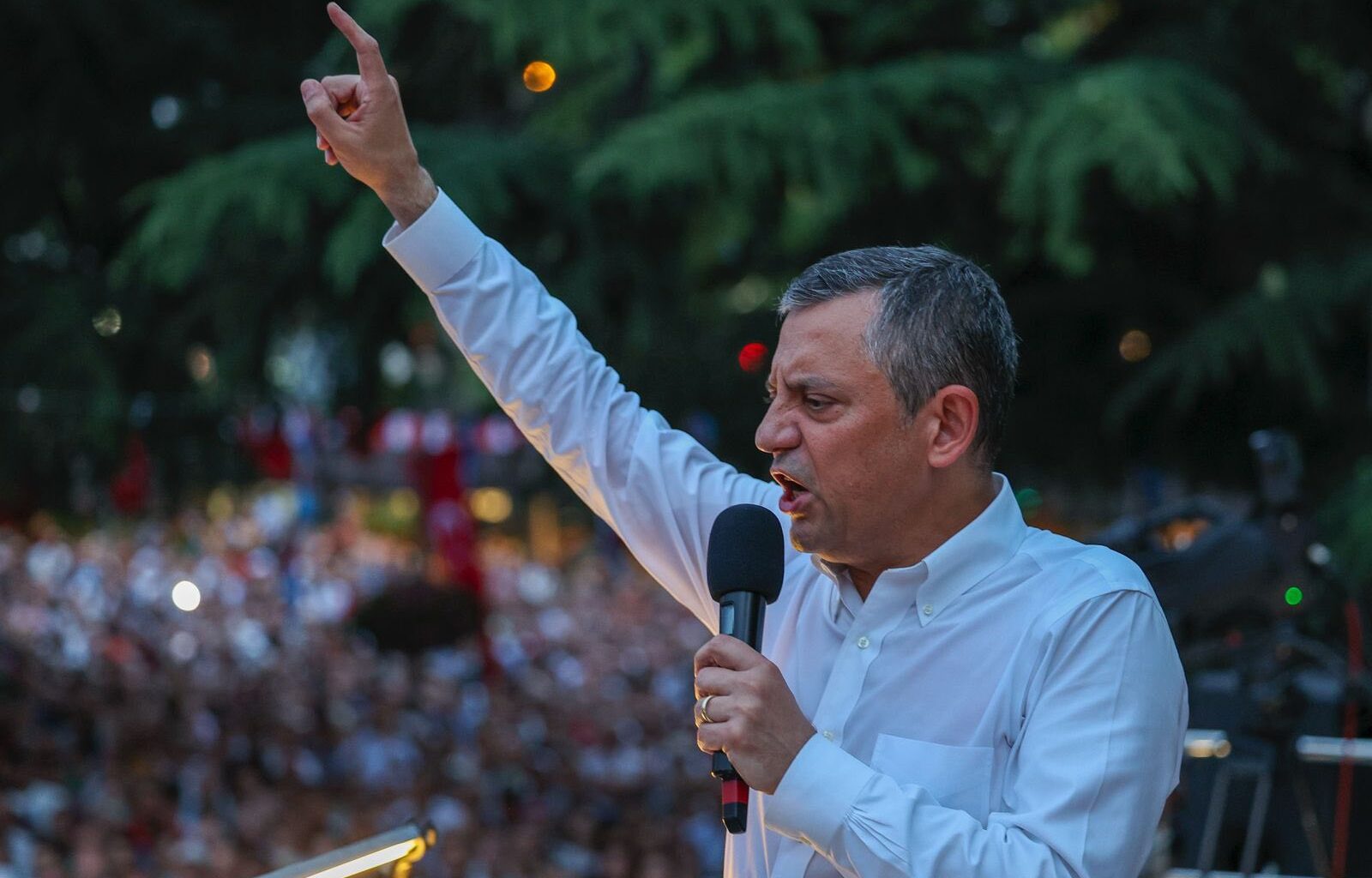 cover ‘Not right’ to call north a ‘baby homeland’, CHP’s Ozel says