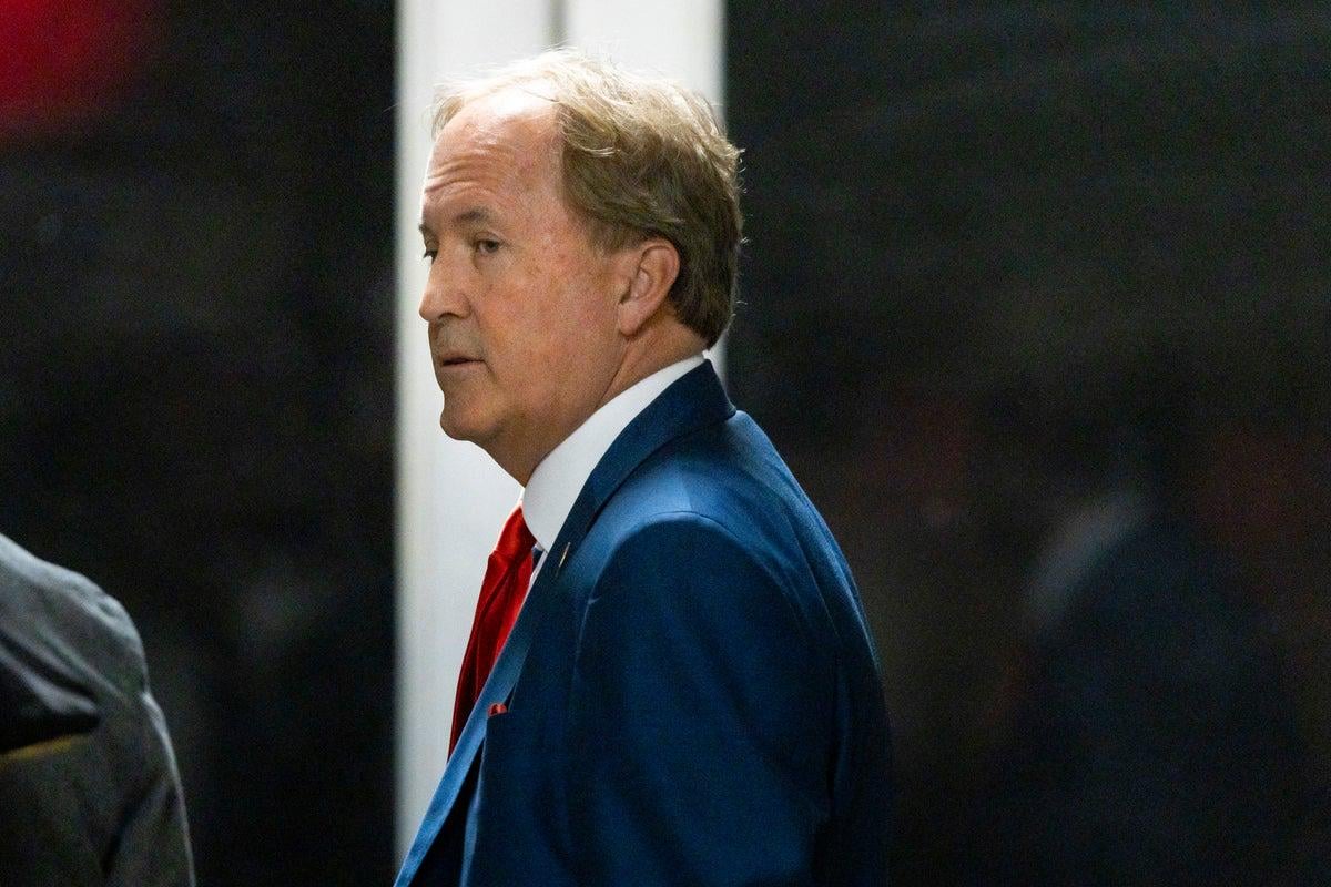 Texas AG Ken Paxton reportedly declared three primary residences, raising questions of mortgage fraud