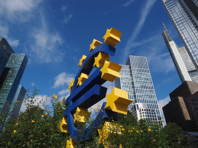 Bulgaria: Eurozone Economy Edges Up Despite Trade Strains with US