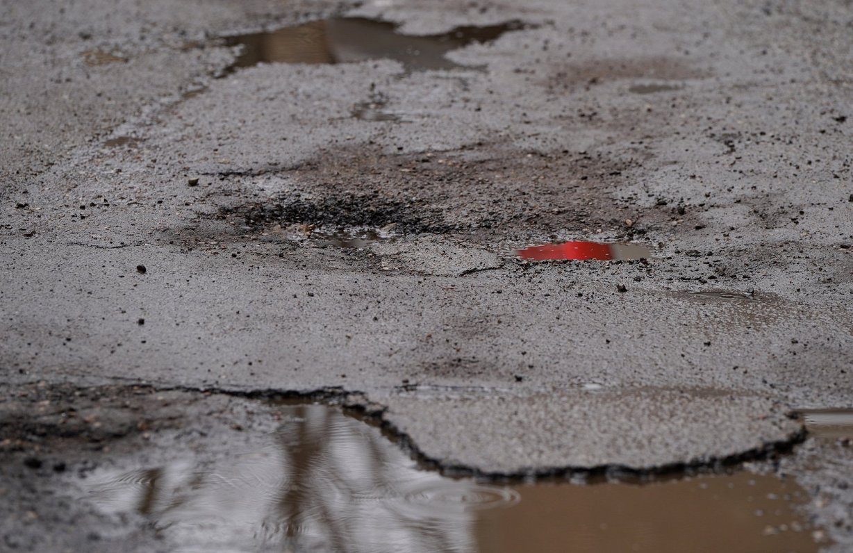 Latvian company makes tool for pothole detection / Article