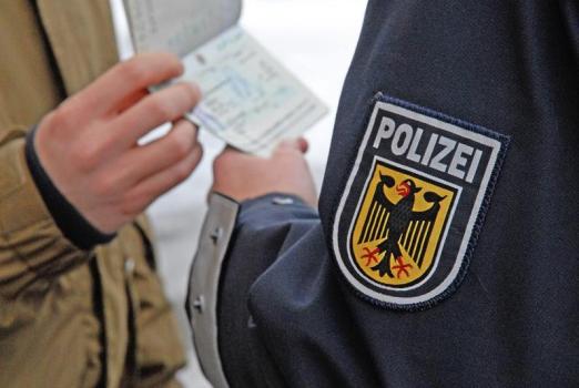 Germany: Police prevent trafficking of two Albanians from Luxembourg