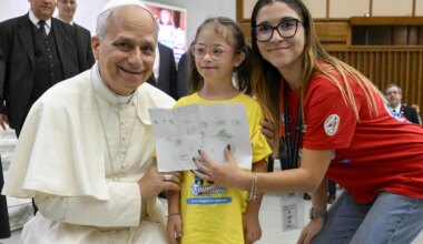 Pope Leo XIV speaks about war with visiting children from Ukraine