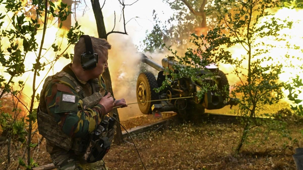 US halts key weapons shipments to Ukraine