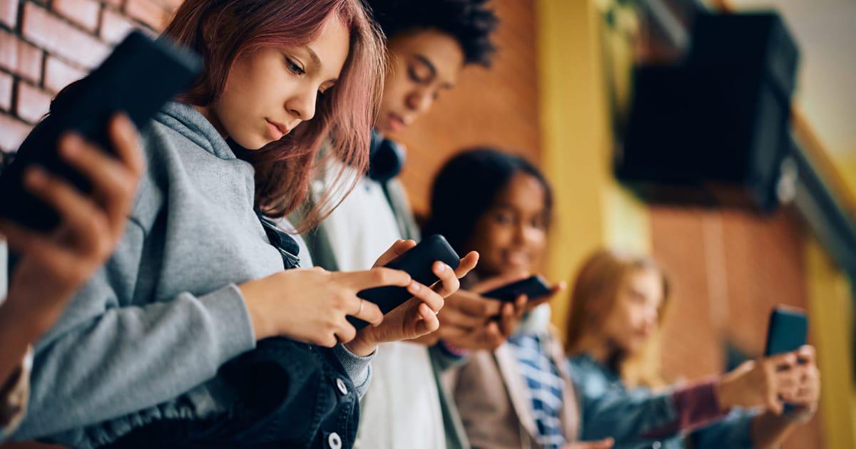 EU clears path for national social media bans
