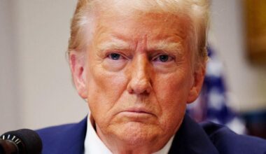 Trump May ‘Cancel the Election’ to Stop Democrats From Winning the Midterms, Political Strategist Warns