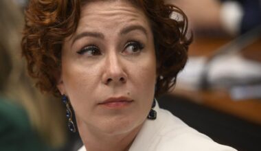 En Italie, une députée très proche de Bolsonaro menacée d’extradition vers le Brésil