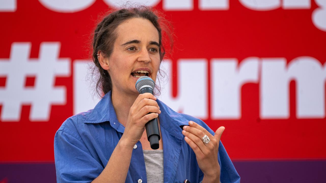 Carola Rackete gibt Mandat im EU-Parlament nach knapp einem Jahr auf