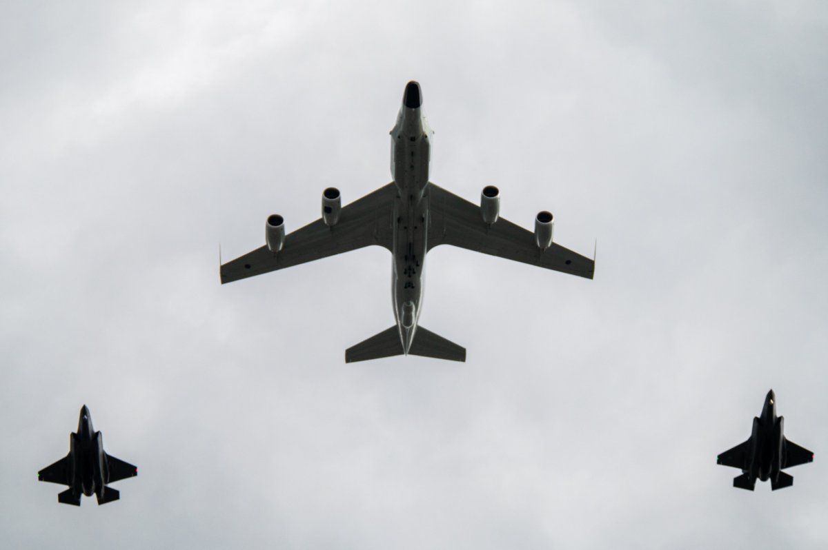 RC-135W Rivet Joint