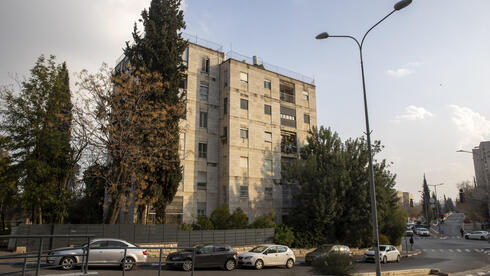 Jerusalem tenants worried they will lose their homes, businesses fight to secure land
