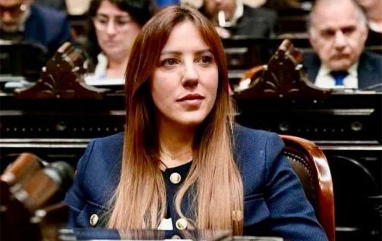 Member of the Lower House, Roxana Monzon