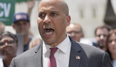 Sen. Cory Booker in angry outburst says 'complicit' Democrats need a 'wake-up call'