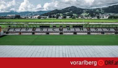 Verabredete Massenschlägerei von Fußball-Fans