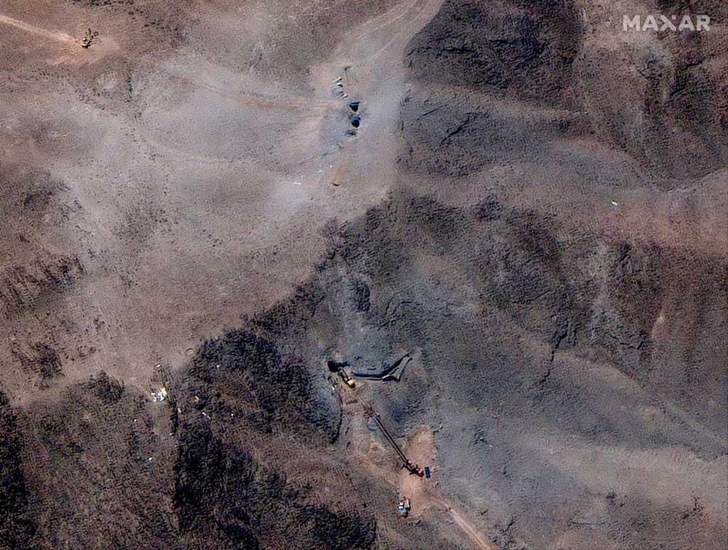 Satellite image of activity at Fordo enrichment facility ventilation shaft in Iran.