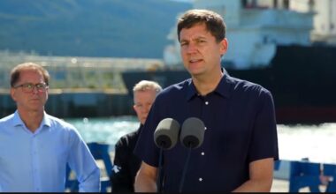 Premier marks LNG Canada milestone but offers no news on Phase 2 decision
