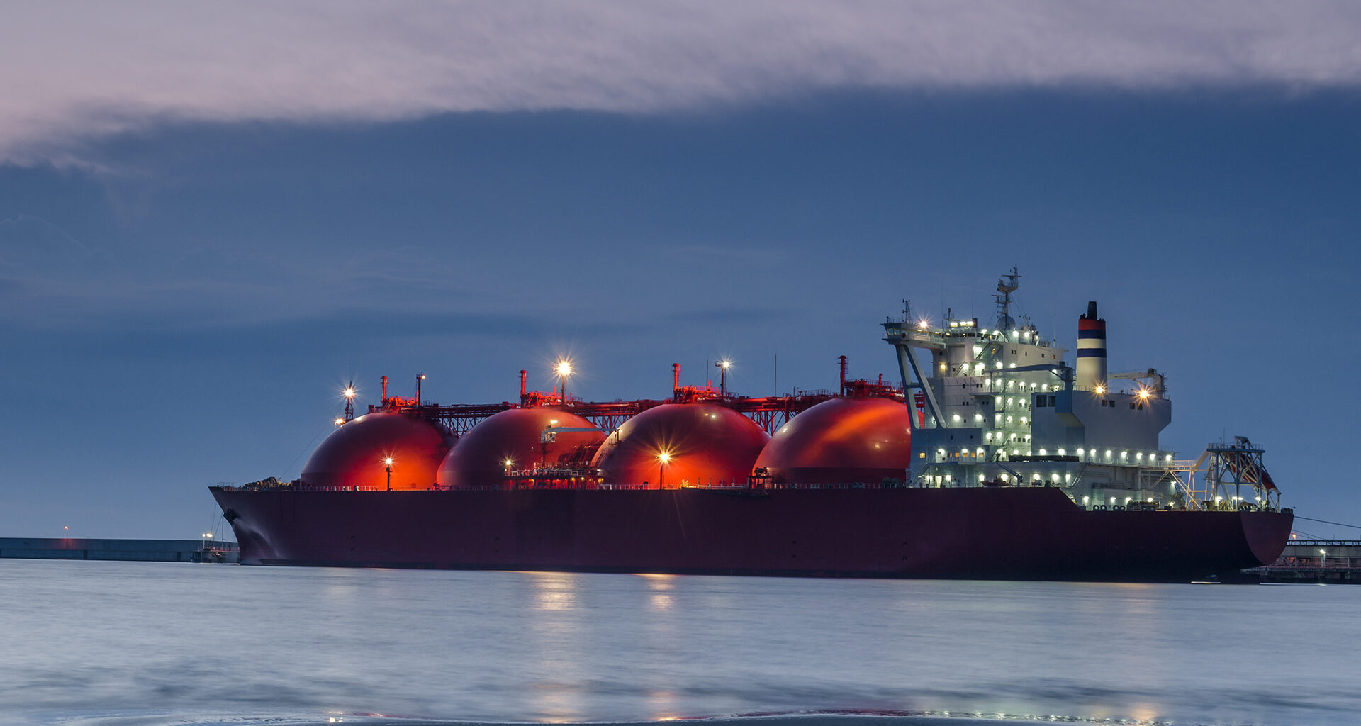 Hot topics in LNG shipping and trading | Netherlands | Global law firm
