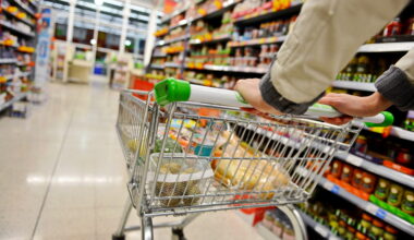 "Boodschappen in België pak goedkoper dan in Nederland"