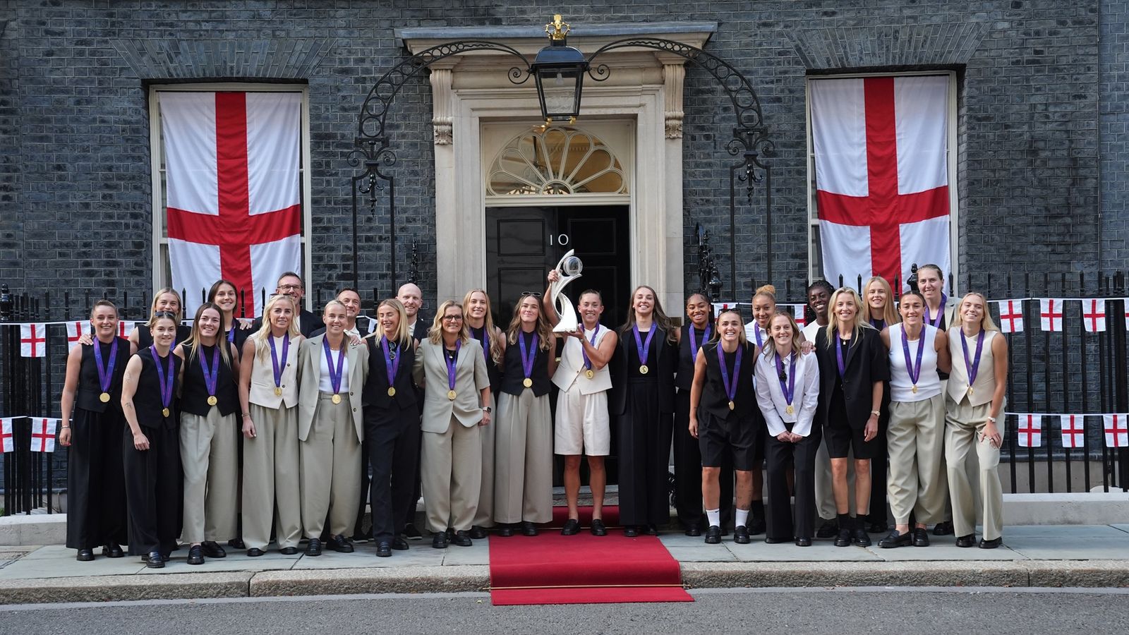 Lionesses live: enjoy Downing Street reception as they get set for homecoming victory parade | UK News