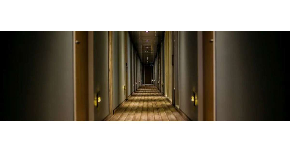 Hospitality in the Baltics: Independent Hotel vs Chain Hotel