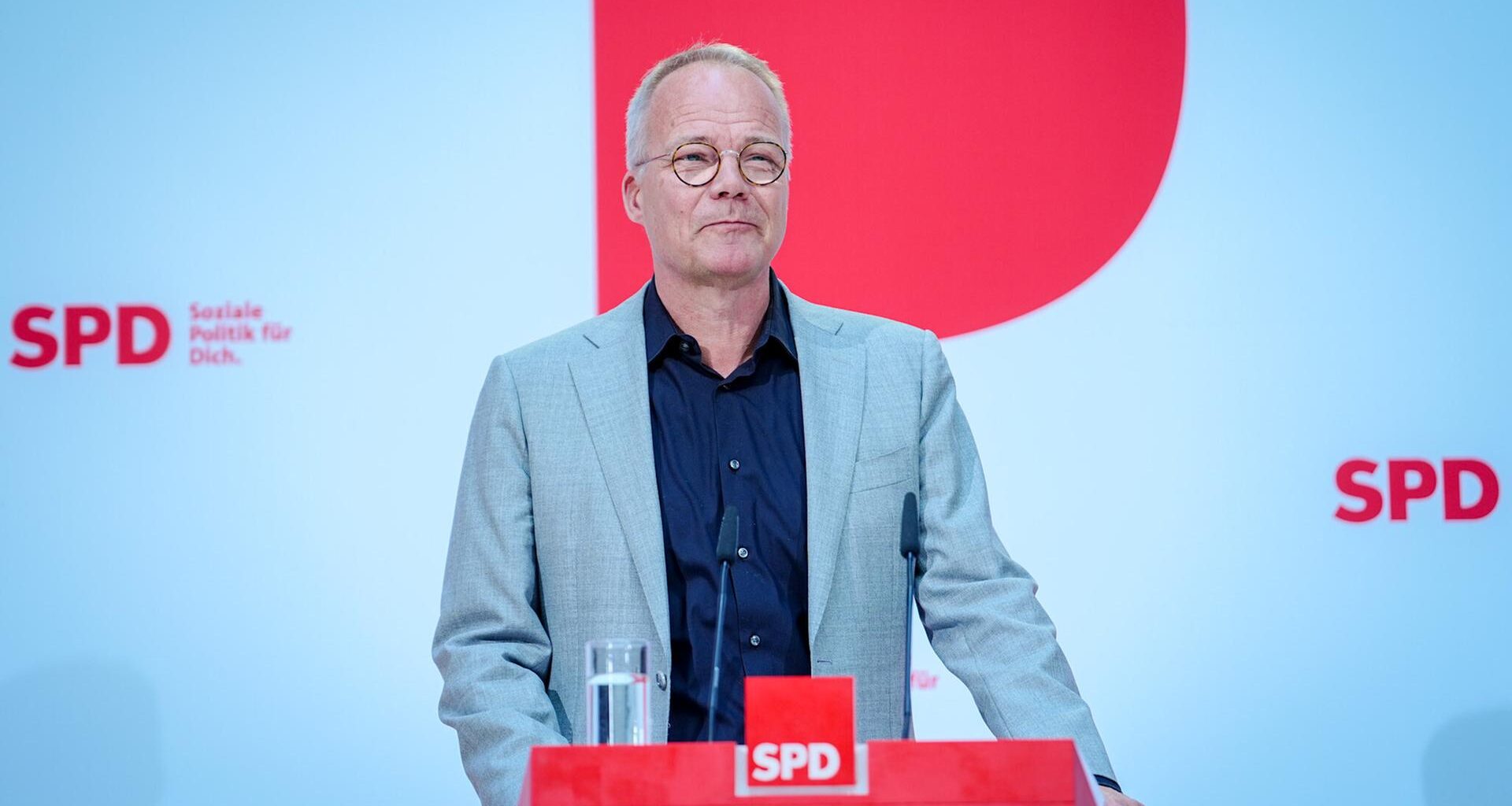 Matthias Miersch, SPD-Generalsekretär, spricht im Willy-Brandt-Haus.