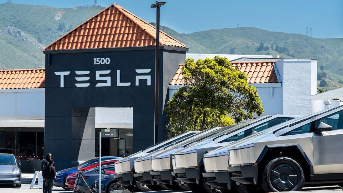 Elon Musk Is So Unpopular, He May Be Hurting the Entire EV Industry