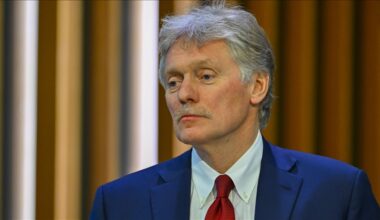 Kremlin: Ukraine sees Western arms supplies as signal to continue war with Russia