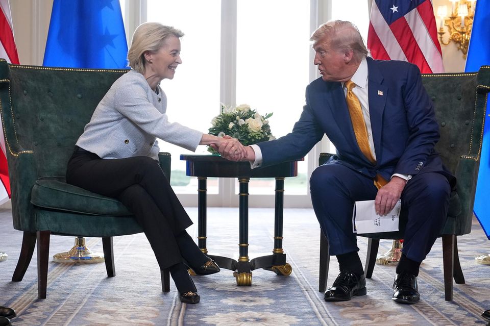 EU-Kommissionspräsidentin Ursula von der Leyen und US-Präsident Donald Trump